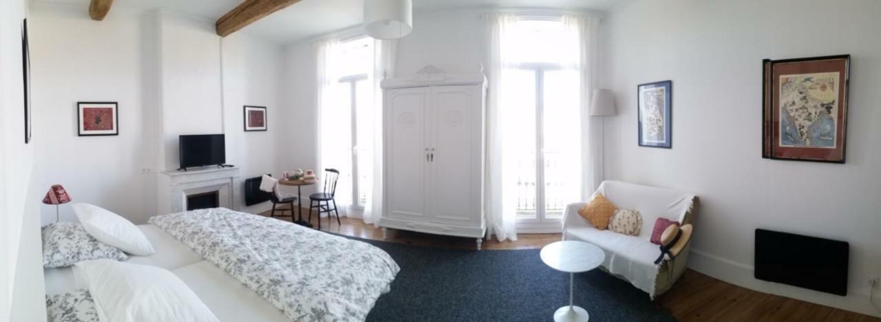 Aumes Sweet Home Chambre D'Hotes Esterno foto